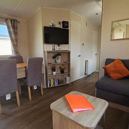 Kp Holiday Home Corton  Εξωτερικό φωτογραφία